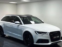 Vit Begagnad 2013 Audi RS6 Kombi | 479 900 kr (Dyr)