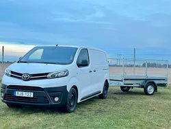 Vit Begagnad 2018 Toyota Proace Van | 129 900 kr (Lite dyr)