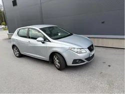 Silver Begagnad 2009 Seat Ibiza Style Halvkombi | 36 999 kr (Marknadspris)