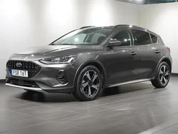 Grå Begagnad 2022 Ford Focus Active Kombi | 229 900 kr