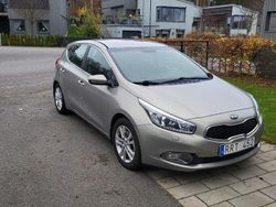 Begagnad 2014 Kia Ceed Comfort Halvkombi | 100 000 kr (Lite dyr)