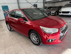 Röd Begagnad 2012 Citroën DS4 Halvkombi | 59 900 kr
