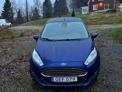 Begagnad 2014 Ford Fiesta Halvkombi | 50 000 kr (Marknadspris)