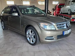 Ljusbrun (guldmetalic) Begagnad 2010 Mercedes C180 Avantgarde Kombi | 79 900 kr (Marknadspris)