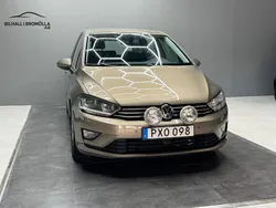 Ljusbrun (brun) Begagnad 2015 VW Golf VII Halvkombi | 119 900 kr (Marknadspris)