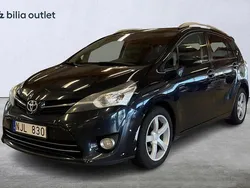 Mörkblå Begagnad 2013 Toyota Verso Minibuss | 44 900 kr (Superpris)