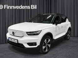 Vit Begagnad 2022 Volvo XC40 Plus SUV | 298 800 kr
