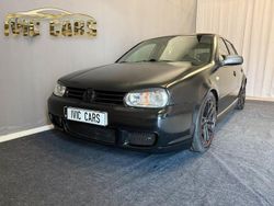 Svart Begagnad 2000 VW Golf IV Highline Halvkombi | 69 900 kr