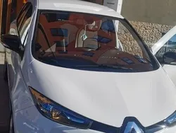 Vit Begagnad 2016 Renault Zoe Halvkombi | 65 000 kr (Bra pris)
