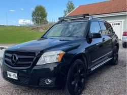 Svart Begagnad 2010 Mercedes GLK350 SUV | 149 000 kr
