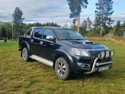 Blå Begagnad 2013 Toyota HiLux Pickup | 179 000 kr (Lite dyr)