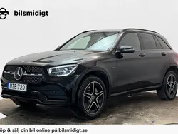 Svart Begagnad 2020 Mercedes GLC300e AMG line SUV | 325 900 kr