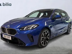 Blå Begagnad 2024 BMW 120 M Sport Halvkombi | 379 900 kr