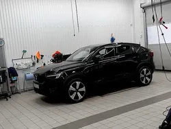 Begagnad 2023 Volvo EC40 SUV | 359 900 kr (Marknadspris)