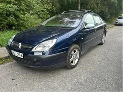 Blå Begagnad 2001 Citroën C5 Halvkombi | 11 000 kr (Bra pris)