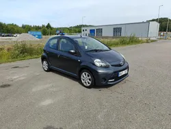 Grå Begagnad 2012 Toyota Aygo Halvkombi | 52 000 kr (Marknadspris)