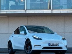 Vit Begagnad 2023 Tesla Model Y Performance SUV | 379 900 kr (Bra pris)