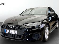 Svart Begagnad 2022 Audi A3 Sportback Proline Halvkombi | 224 000 kr (Marknadspris)