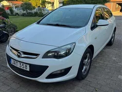 Vit Begagnad 2015 Opel Astra Active Kombi | 73 000 kr (Dyr)