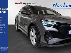 Tyfongrå metallic Begagnad 2023 Audi Q4 e-tron Advanced Plus SUV | 479 000 kr (Marknadspris)
