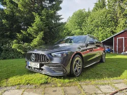 Grå Begagnad 2024 Mercedes C300e Kombi | 540 000 kr (Lite dyr)