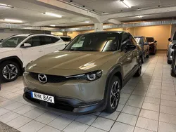 Gul Begagnad 2023 Mazda MX30 Makoto SUV | 299 000 kr
