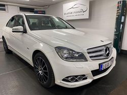 Vit Begagnad 2011 Mercedes C180 Sedan | 123 900 kr (Lite dyr)