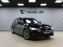 Svart Begagnad 2021 BMW 330e Sport Line Kombi | 269 900 kr (Bra pris)