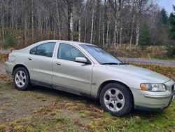 Begagnad 2005 Volvo S60 Kinetic Sedan | 15 000 kr (Superpris)