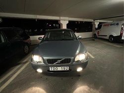 Grön Begagnad 2002 Volvo S60 Business Edition Sedan | 18 000 kr