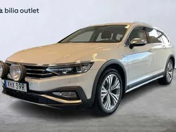 Vit Begagnad 2020 VW Passat Alltrack Kombi | 264 900 kr (Marknadspris)