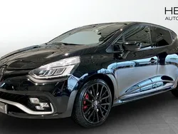 Svart (black) Begagnad 2017 Renault Clio IV R.S. Halvkombi | 188 700 kr