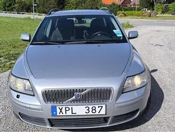 Silver Begagnad 2006 Volvo V50 Kombi | 23 000 kr (Marknadspris)