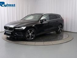 Svart Begagnad 2021 Volvo V60 Inscription Kombi | 299 900 kr (Marknadspris)