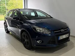 Blå Begagnad 2012 Ford Focus Titanium Halvkombi | 41 500 kr (Bra pris)