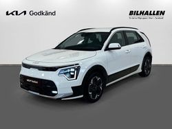 Vit Begagnad 2022 Kia e-Niro SUV | 319 900 kr (Lite dyr)