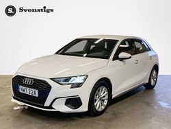Vit Begagnad 2022 Audi A3 Sportback Proline Halvkombi | 264 800 kr (Marknadspris)