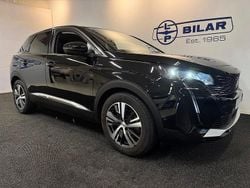 Svart Begagnad 2022 Peugeot 3008 SUV | 249 000 kr (Marknadspris)