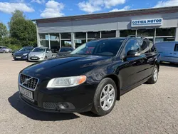 Svart Begagnad 2009 Volvo V70 Momentum Kombi | 54 900 kr (Marknadspris)