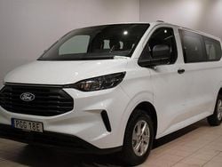 Vit Begagnad 2024 Ford Transit Custom Trend Kombi | 599 875 kr