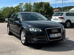 Svart Begagnad 2012 Audi A3 Sportback Attraction Halvkombi | 78 000 kr (Marknadspris)