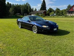 Blå Begagnad 2000 Chevrolet Camaro SS Halvkombi | 125 000 kr