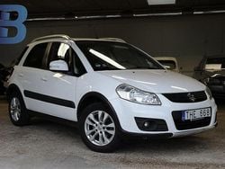 Vit Begagnad 2013 Suzuki SX4 Halvkombi | 74 900 kr (Lite dyr)