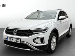 Vit (pure white) Begagnad 2022 VW T-Roc Life SUV | 254 900 kr (Bra pris)