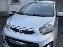 Begagnad 2013 Kia Picanto Halvkombi | 45 000 kr (Marknadspris)