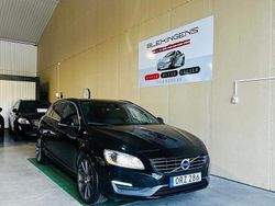 Svart Begagnad 2014 Volvo V60 Momentum Kombi | 109 900 kr (Marknadspris)