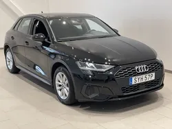 Brilliantsvart Begagnad 2022 Audi A3 Proline | 219 000 kr (Bra pris)