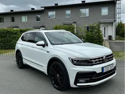 Vit Begagnad 2019 VW Tiguan Allspace R-line SUV | 379 000 kr (Dyr)