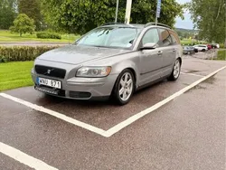 Grå Begagnad 2005 Volvo V50 Kombi | 16 500 kr (Bra pris)
