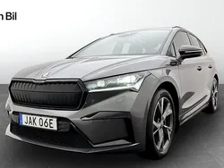 Grå (graphite grey metallic) Begagnad 2023 Skoda Enyaq iV SportLine SUV | 449 500 kr (Marknadspris)